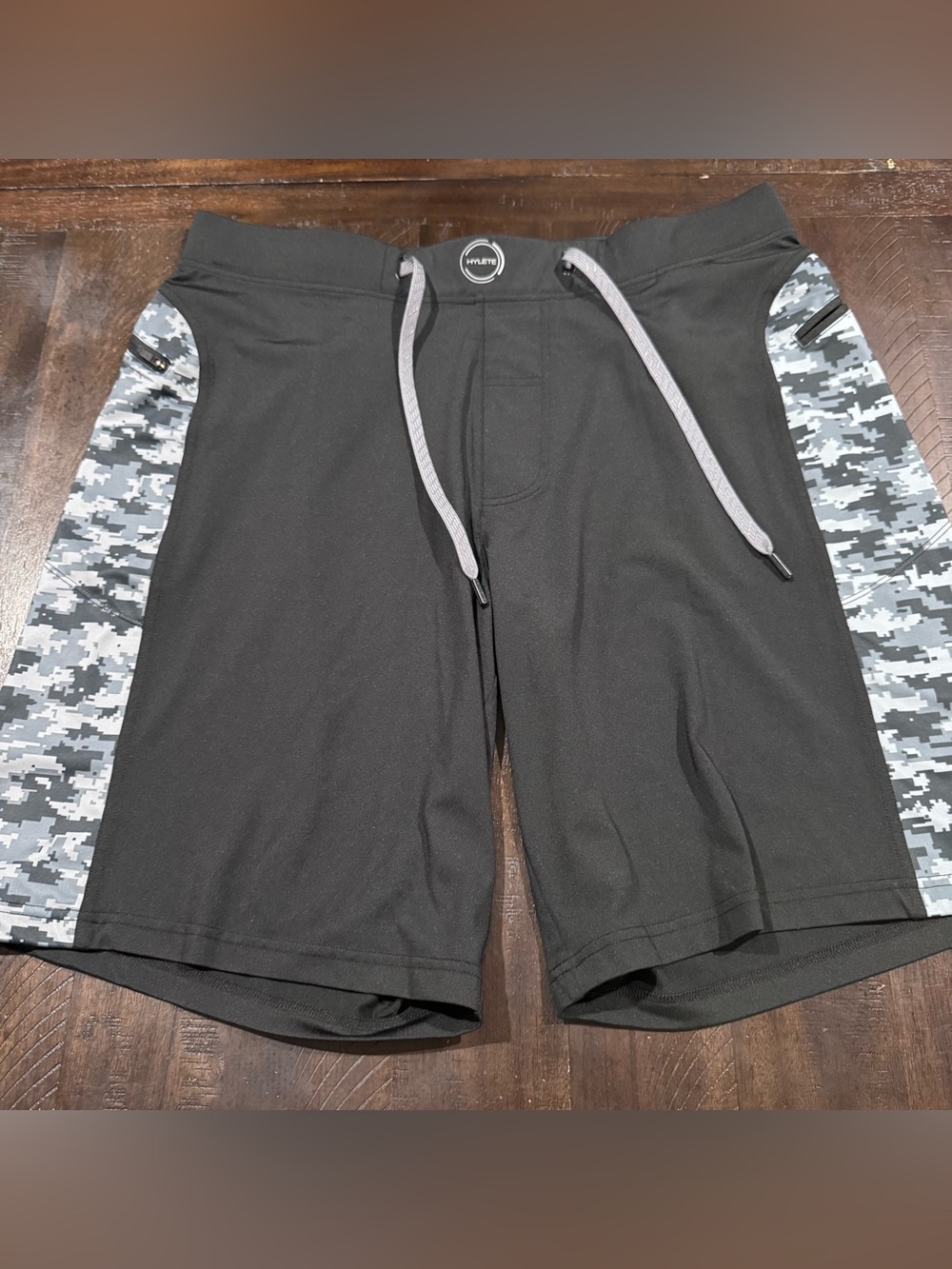 HYLETE Men's Black Athletic Shorts with Gray Camo Side Panels XL